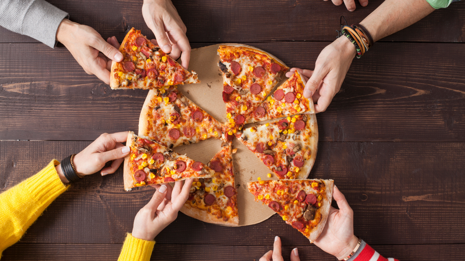 How Much Does a Pizza Franchise Cost?